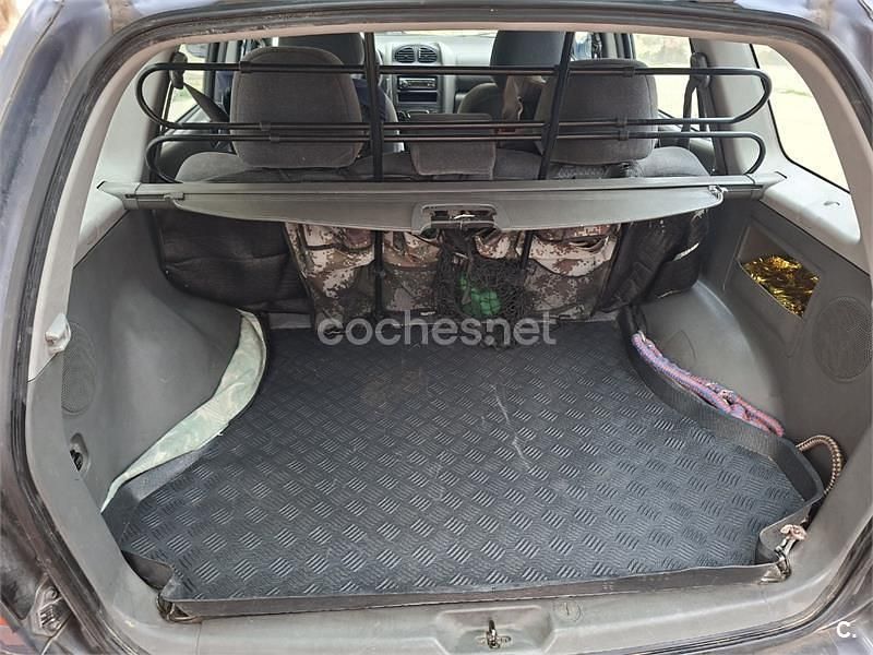 Usado Hyundai Santa Fe GLS 172 CV (126 kW) 2001 Azul SUV