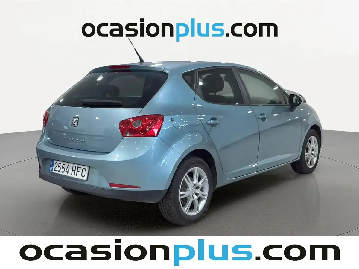 Usado Seat Ibiza Style 86 CV (63 kW) 2011 Azul Utilitario