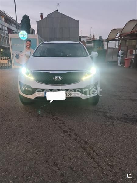 Blanco Usado 2014 Kia Sportage SUV | 8990 € (Buen precio) - Imagen 1/4