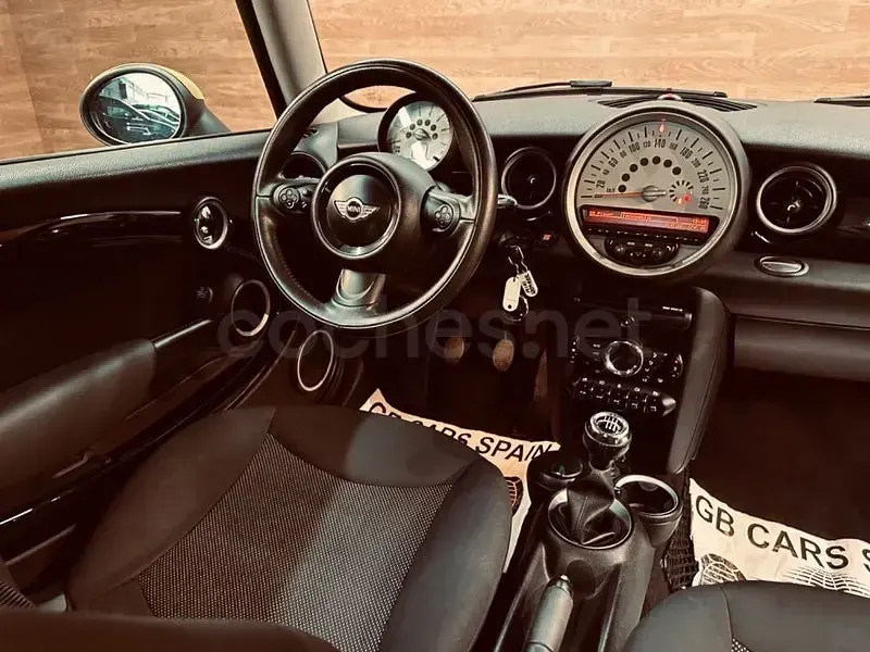 Usado Mini One D 90 CV (66 kW) 2013 Negro Utilitario