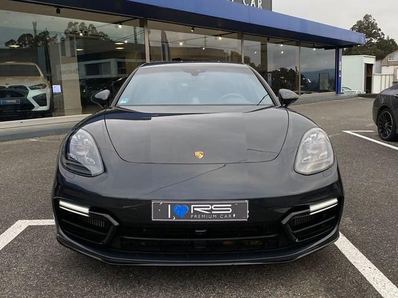 Usado Porsche Panamera Sport Turismo 460 CV (338 kW) 2019 Gris / plata Familiar