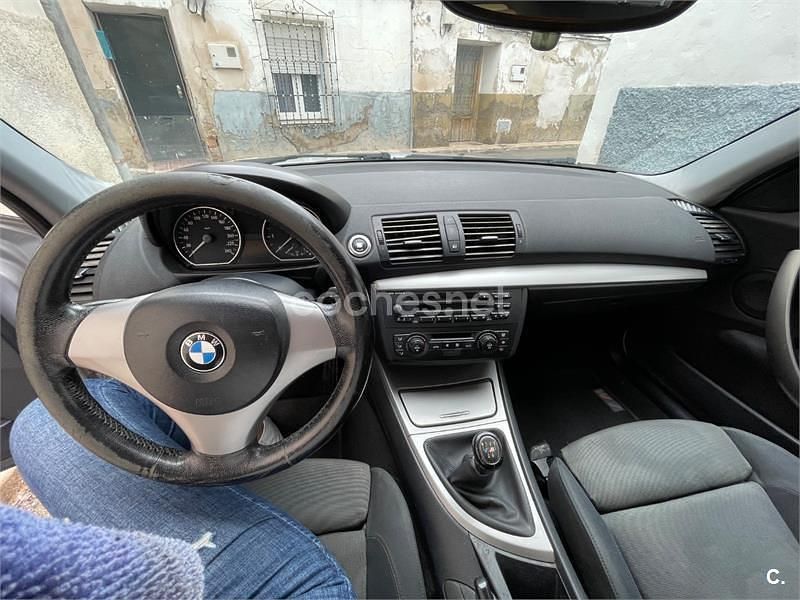 Usado BMW 116 115 CV (84 kW) 2005 Gris / plata Utilitario