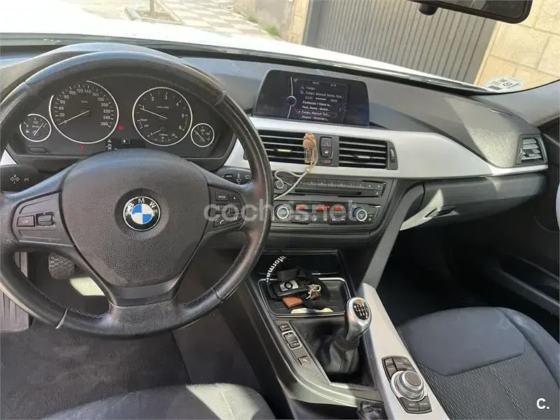 Usado BMW 320 Comfort Edition 184 CV (135 kW) 2012 Blanco Berlina