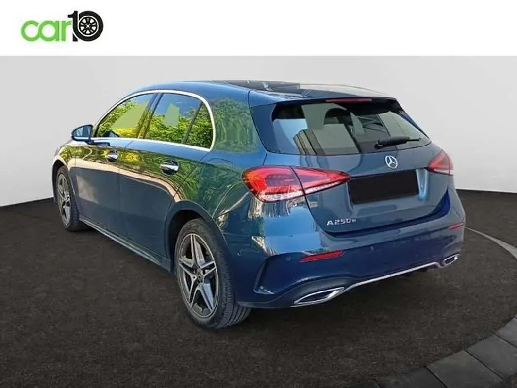 Usado Mercedes A250 218 CV (160 kW) 2021 Azul Berlina
