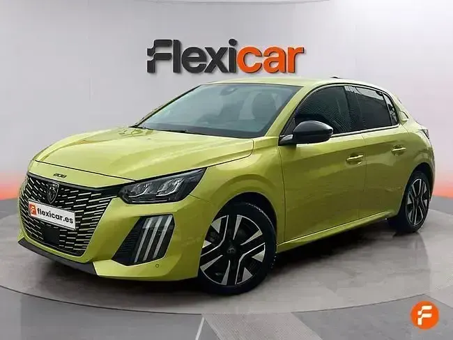 Usado Peugeot 208 Allure 100 CV (73 kW) 2025 Amarillo Utilitario