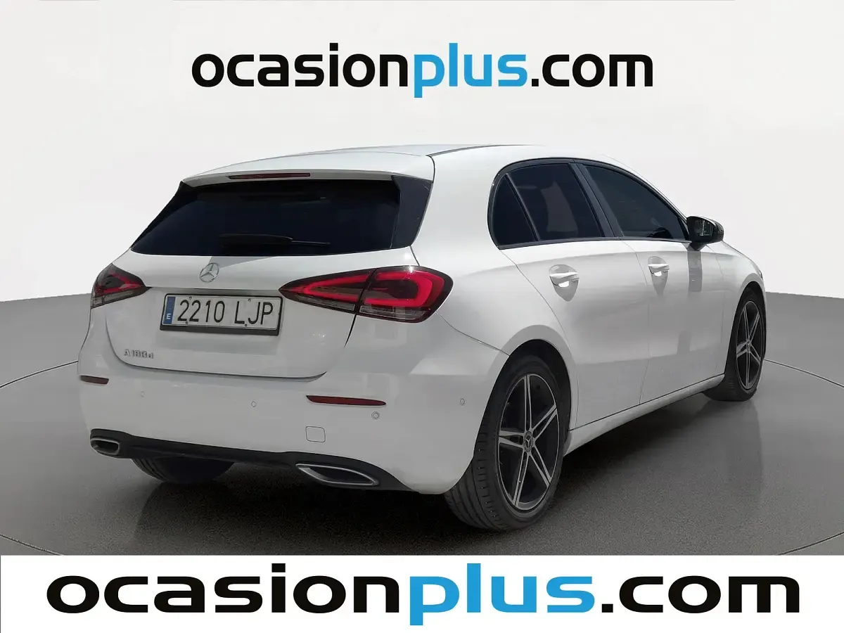 Usado Mercedes A180 116 CV (85 kW) 2020 Blanco Utilitario