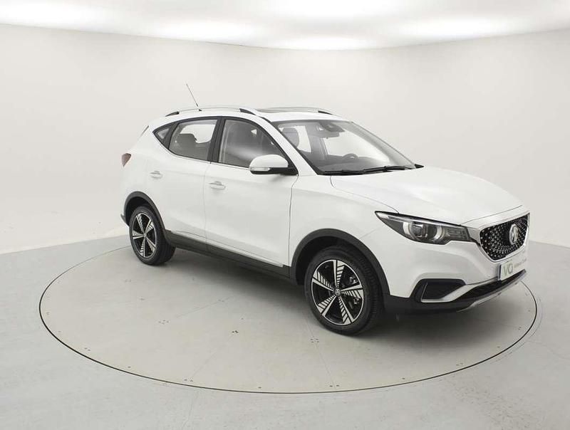 Usado MG ZS Luxury 105 kW (143 CV) 2021 Otro SUV