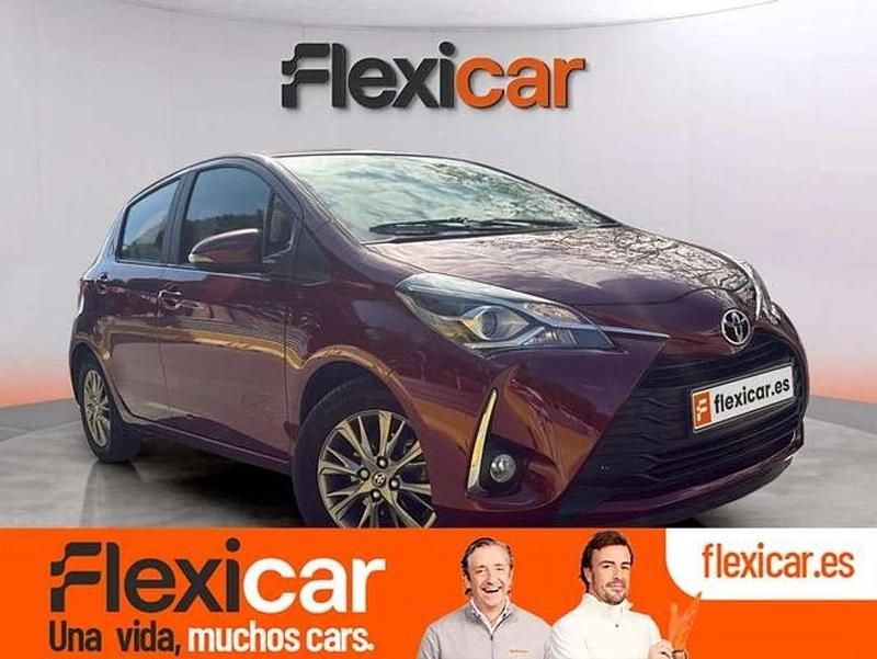 Rojo Usado 2019 Toyota Yaris Active Utilitario | 12.590 € (Precio justo) - Imagen 1/4