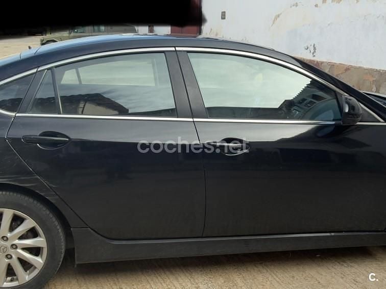 Usado Mazda 6 Style 163 CV (119 kW) 2010 Negro Berlina
