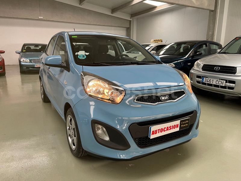 Azul Usado 2014 Kia Picanto Utilitario | 7900 € (Un poco caro) - Imagen 1/4