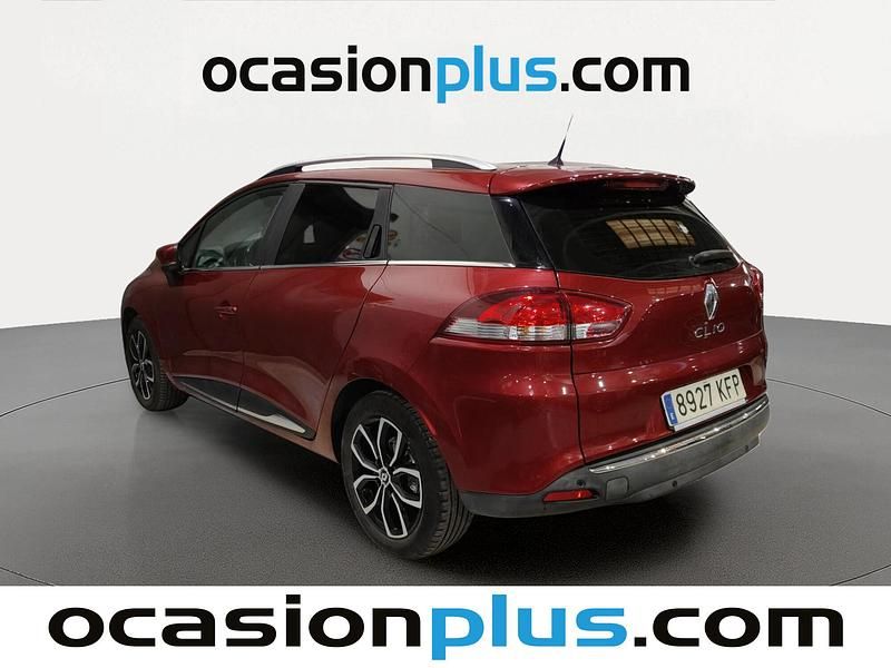 Usado Renault Clio GrandTour Zen 90 CV (66 kW) 2017 Rojo Familiar