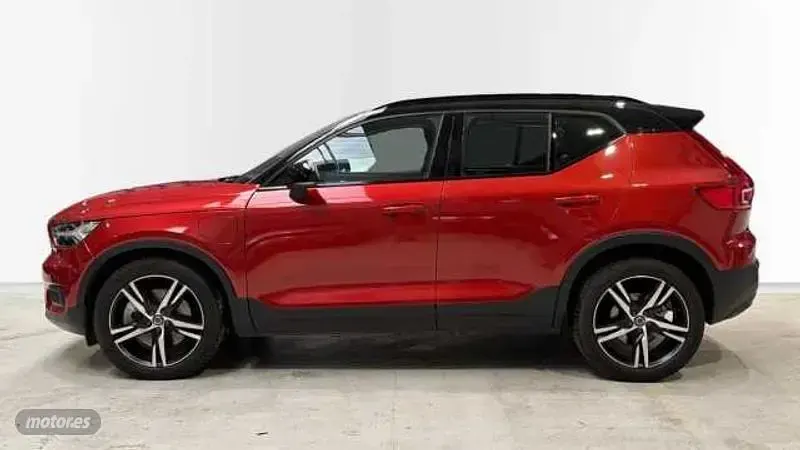 Usado Volvo XC40 R-Design 211 CV (155 kW) 2020 Rojo SUV