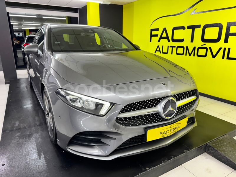 Usado Mercedes A200 163 CV (119 kW) 2018 Gris / plata Berlina