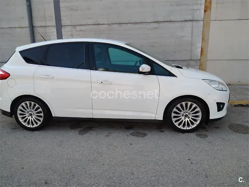 Usado Ford C-MAX Titanium 115 CV (84 kW) 2012 Blanco Monovolumen