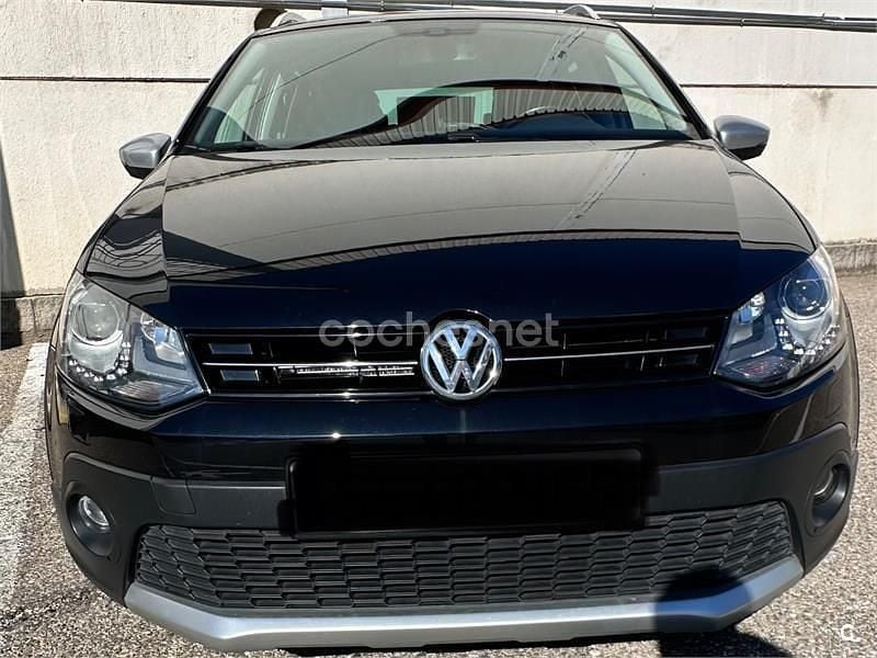 Negro Usado 2014 VW Polo R-line Berlina | 9900 € (Precio justo) - Imagen 1/4
