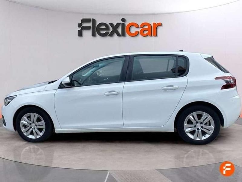 Usado Peugeot 308 Allure 131 CV (96 kW) 2021 Blanco Utilitario