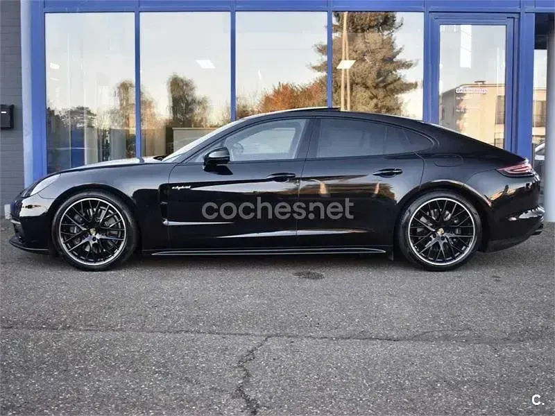 Usado Porsche Panamera 4 E-Hybrid 462 CV (339 kW) 2019 Negro Utilitario