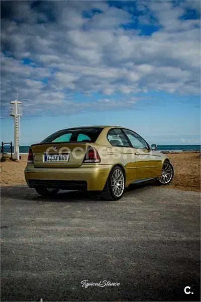 Usado BMW 325 192 CV (141 kW) 2001 Beige Berlina