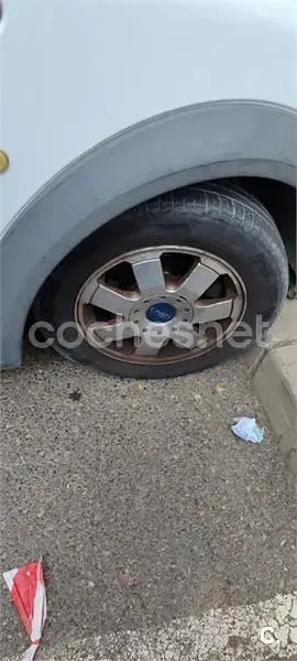 Usado Ford Tourneo Connect Trend 115 CV (84 kW) 2013 Blanco Monovolumen