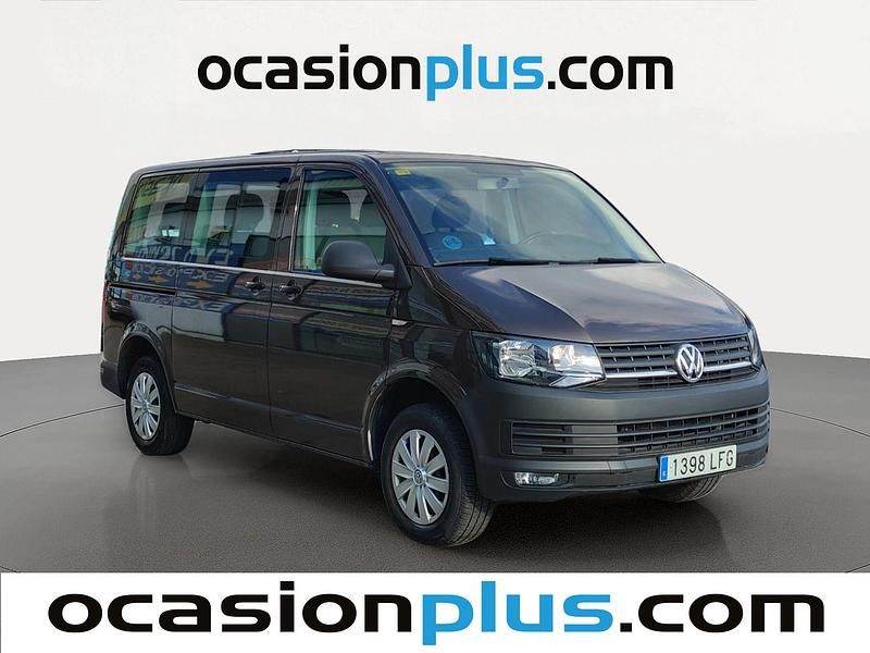 Usado VW Caravelle 150 CV (110 kW) 2020 Marrón Monovolumen