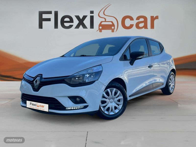 Usado Renault Clio IV Business 72 CV (52 kW) 2019 Blanco Berlina