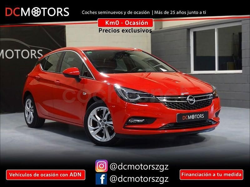 Usado Opel Astra Dynamic 150 CV (110 kW) 2017 Rojo Berlina