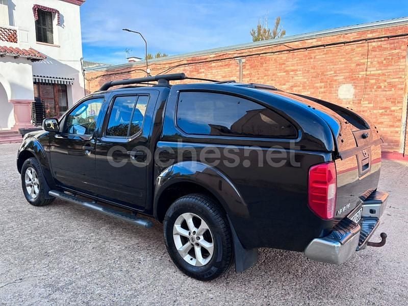 Negro Usado 2009 Nissan Navara Premium Edition Recogida | 14.900 € - Imagen 1/4