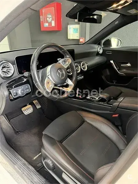 Usado Mercedes A200 156 CV (114 kW) 2018 Blanco Berlina