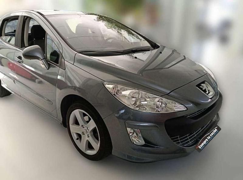 Gris Usado 2010 Peugeot 308 Premium Utilitario | 6850 € (Un poco caro) - Imagen 1/4