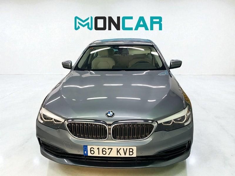 Usado BMW 520 Comfort Edition 190 CV (139 kW) 2019 Gris / plata Berlina