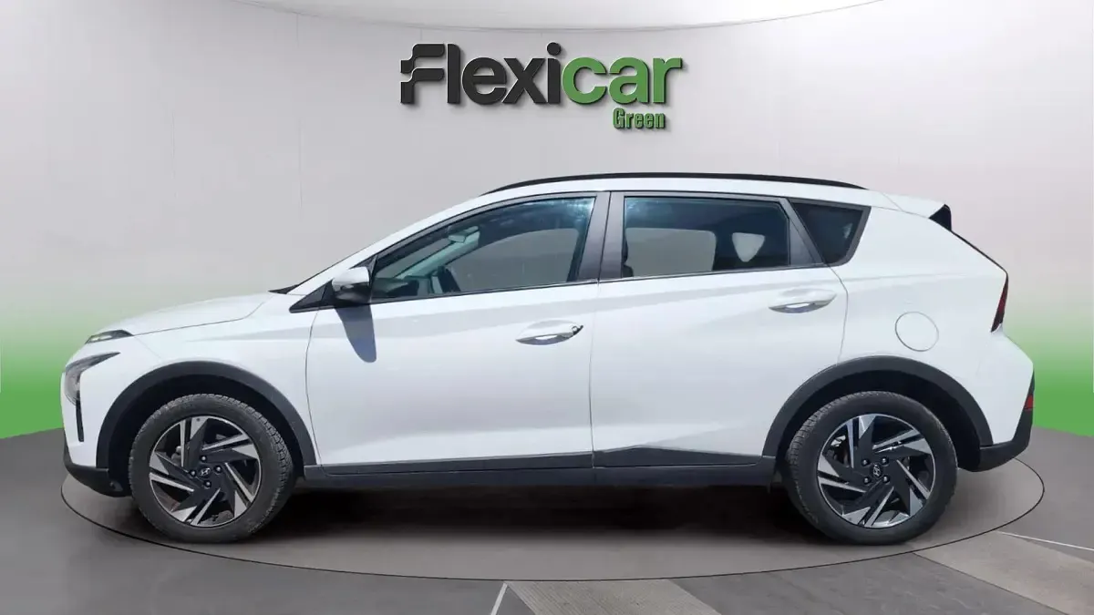Usado Hyundai Bayon 84 CV (61 kW) 2023 Blanco SUV