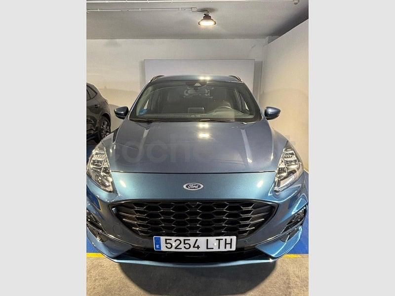 Usado Ford Kuga ST-Line X 225 CV (165 kW) 2021 Azul SUV