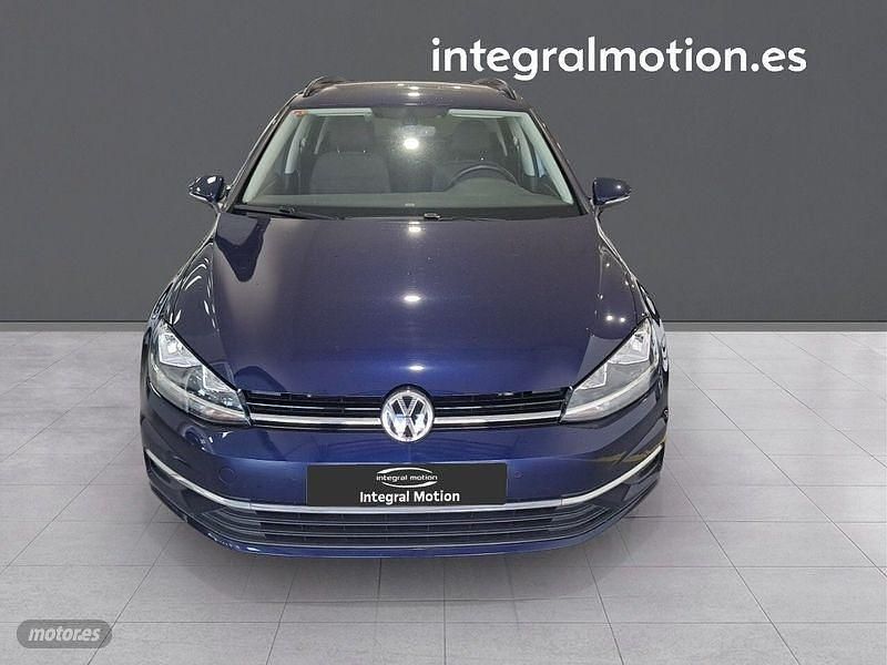 Usado VW Golf VII Advance 115 CV (84 kW) 2020 Azul Familiar
