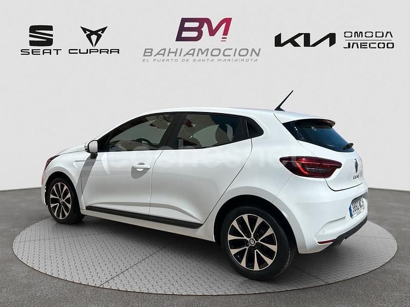 Usado Renault Clio V Techno 90 CV (66 kW) 2022 Blanco Berlina