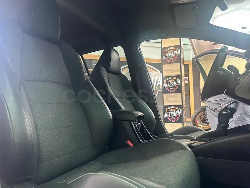 Używany Toyota Corolla Sport 180 KM (132 kW) 2022 Niebieski Kombi