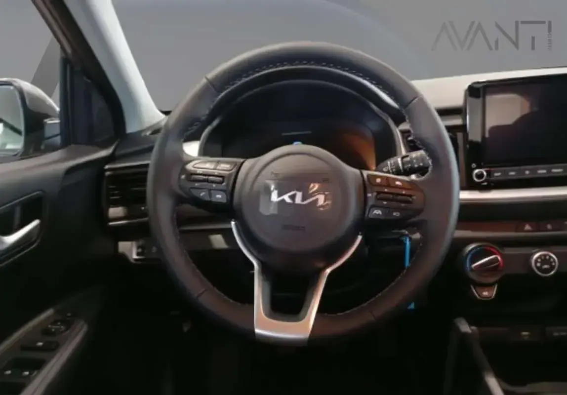 Usado Kia Stonic 101 CV (74 kW) 2024 SUV