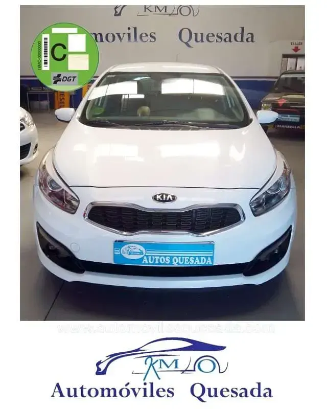 Usado Kia Ceed 90 CV (66 kW) 2016 Blanco Utilitario