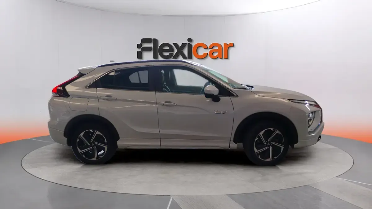 Usado Mitsubishi Eclipse Cross 188 CV (138 kW) 2021 Blanco SUV