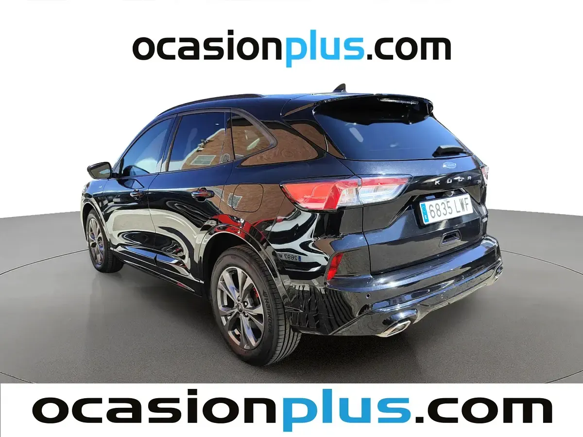 Usado Ford Kuga ST-Line 190 CV (139 kW) 2022 Negro SUV