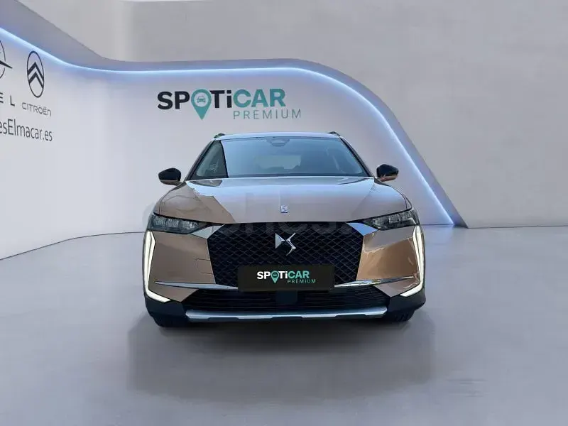 Usado DS Automobiles DS4 Crossback Trocadero 130 CV (95 kW) 2022 Amarillo SUV