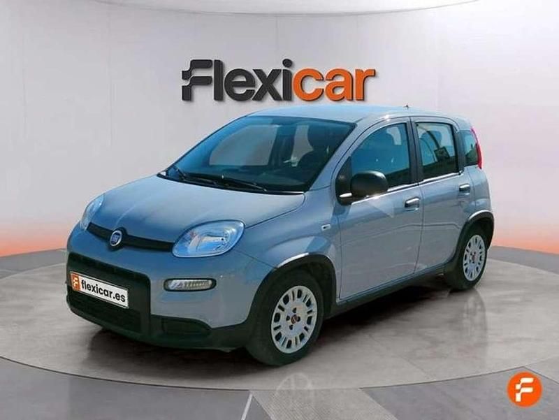 Usado Fiat Panda 71 CV (52 kW) 2023 Gris Utilitario