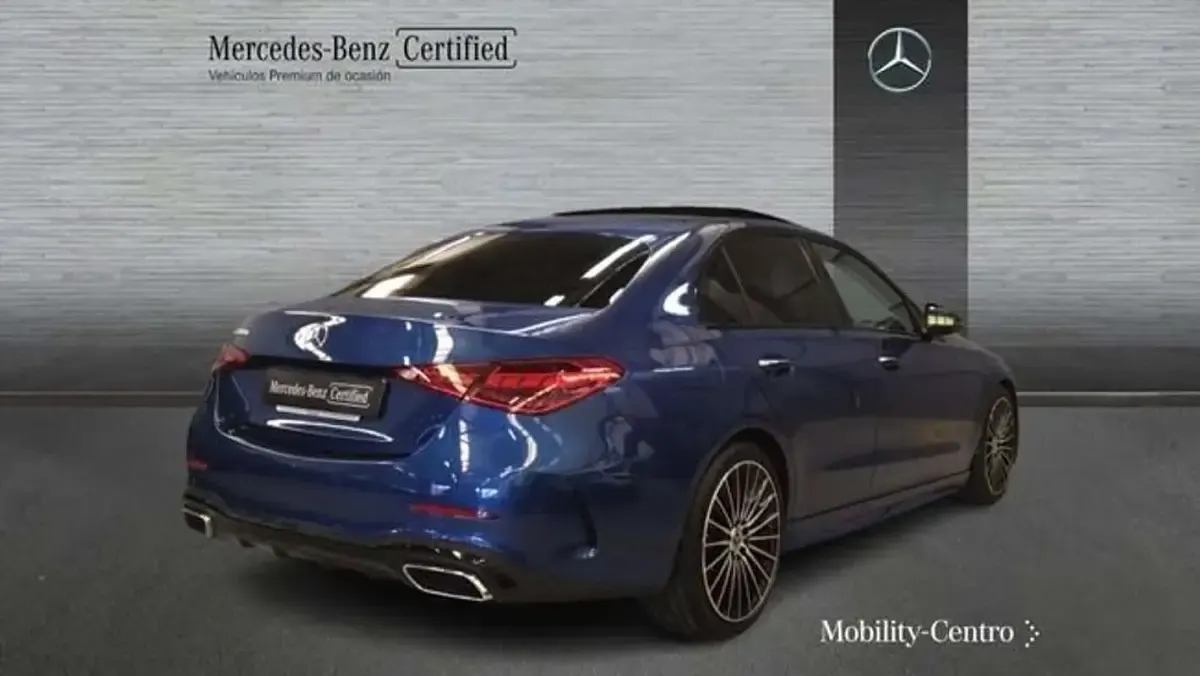 Usado Mercedes C200 165 CV (121 kW) 2024 Azul Berlina