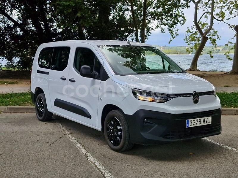 Blanco Usado 2024 Citroën Berlingo Live Monovolumen | 23.999 € - Imagen 1/4