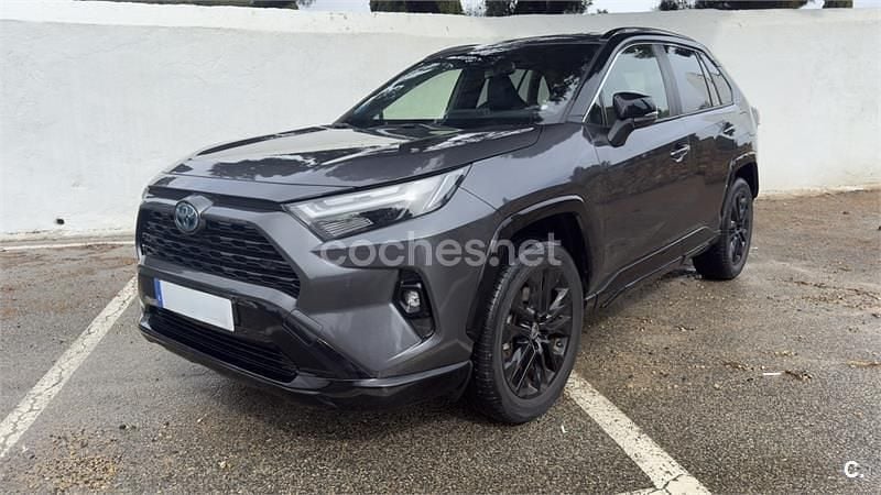 Usado Toyota RAV4 Hybrid Style 218 CV (160 kW) 2022 Gris / plata SUV