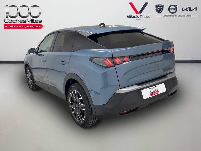 Usado Peugeot 3008 Allure 145 CV (106 kW) 2025 Azul SUV