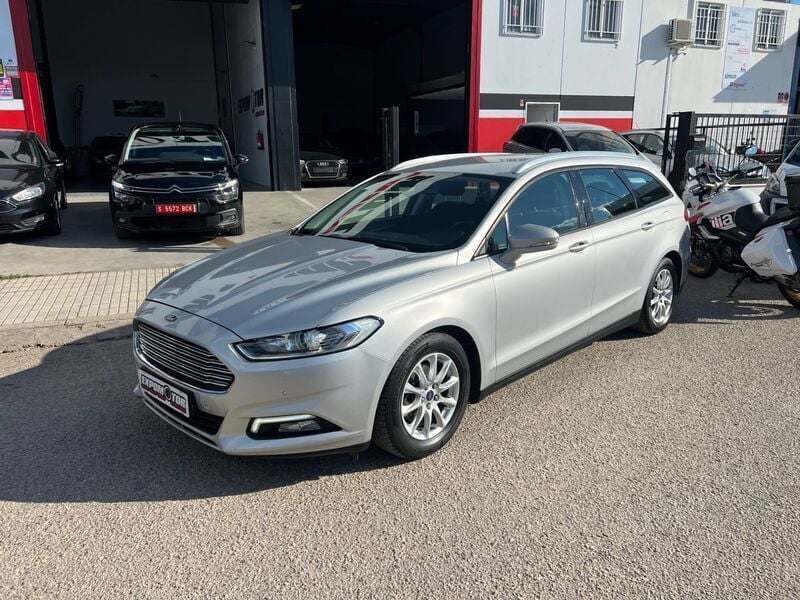 Gris Usado 2016 Ford Mondeo Business Edition Familiar | 9900 € (Super precio) - Imagen 1/4