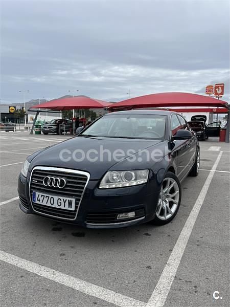 Usado Audi A6 190 CV (139 kW) 2010 Azul Berlina