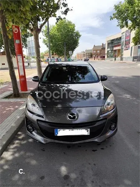 Usado Mazda 3 Active 115 CV (84 kW) 2012 Negro Berlina