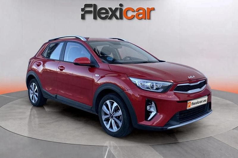 Rojo Usado 2023 Kia Stonic SUV | 12.970 € (Precio justo) - Imagen 1/4