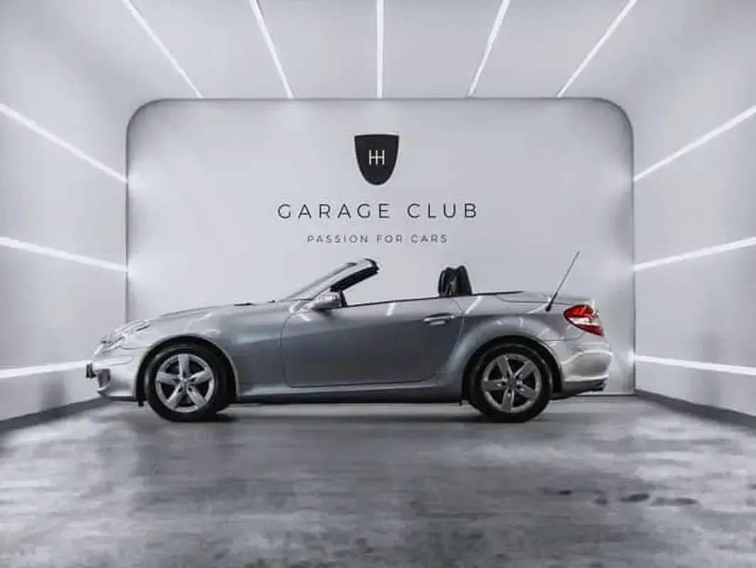 Usado Mercedes SLK280 231 CV (169 kW) 2006 Plateado Descapotable